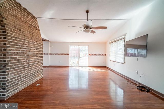 95 MASSA DR, Windsor, PA 17366