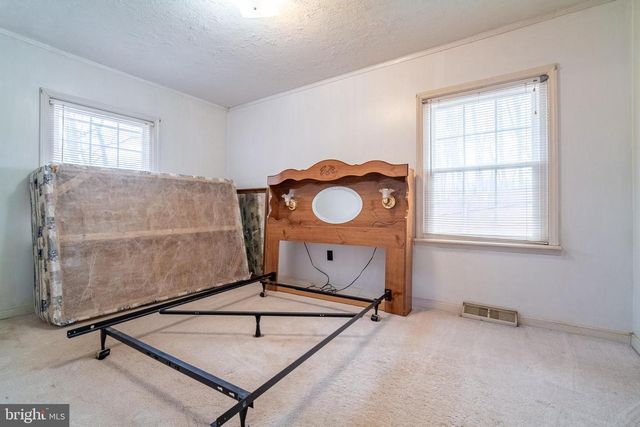 95 MASSA DR, Windsor, PA 17366