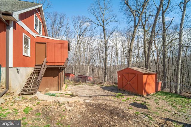 95 MASSA DR, Windsor, PA 17366