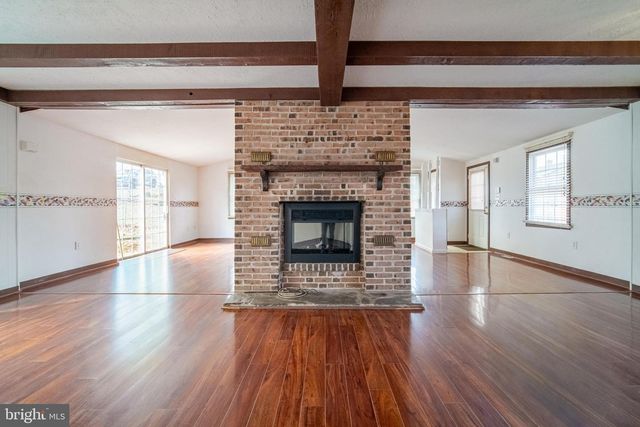 95 MASSA DR, Windsor, PA 17366