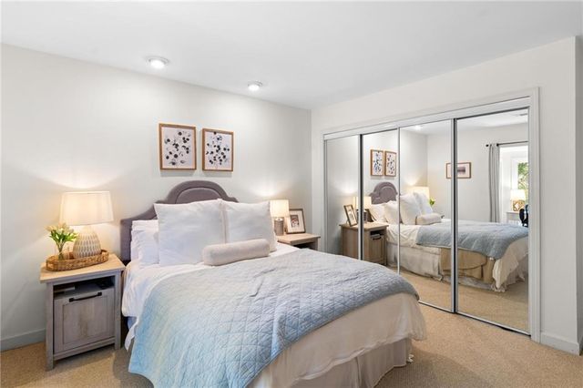 63 Willow Glen, Sandy Springs, GA 30342