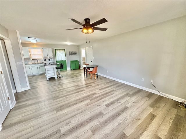 2301 Rolling Green Road, Anderson, SC 29621