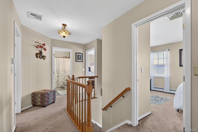 6 Rutland Lane, Newburgh, NY 12550