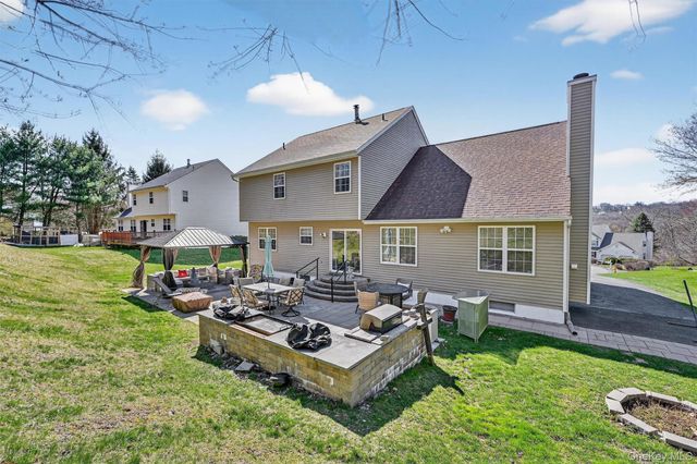 6 Rutland Lane, Newburgh, NY 12550