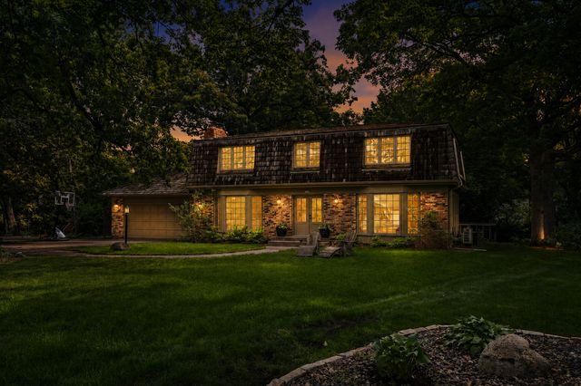 2919 Troy Lane N, Plymouth, MN 55447