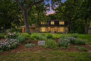 2919 Troy Lane N, Plymouth, MN 55447