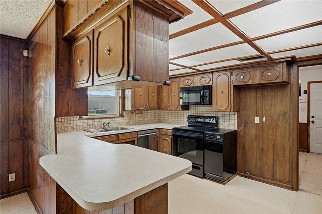 11138 Fm 901, Sadler, TX 76264