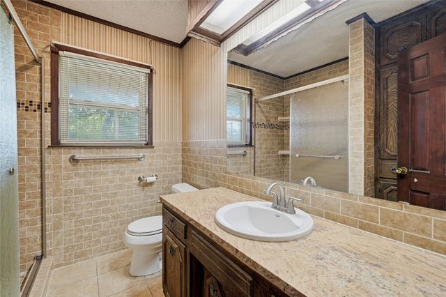 11138 Fm 901, Sadler, TX 76264
