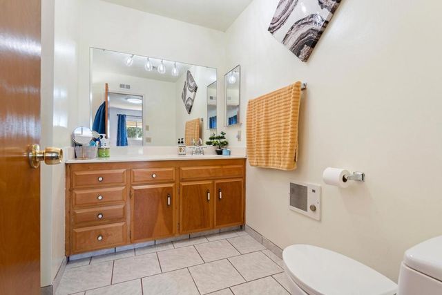 381 Olympia Way, Hemet, CA 92543