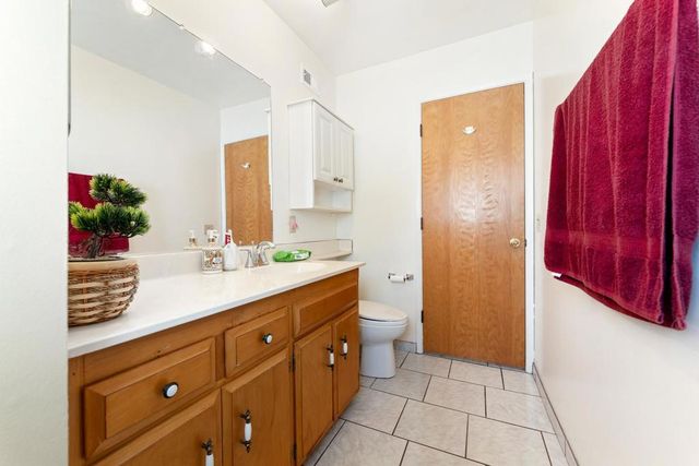 381 Olympia Way, Hemet, CA 92543