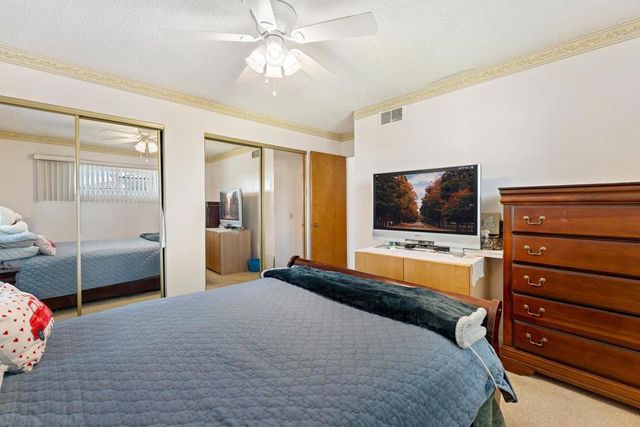 381 Olympia Way, Hemet, CA 92543