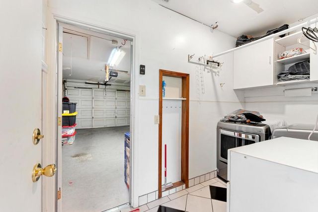 381 Olympia Way, Hemet, CA 92543