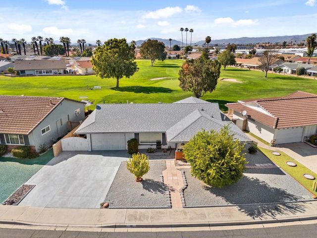 381 Olympia Way, Hemet, CA 92543