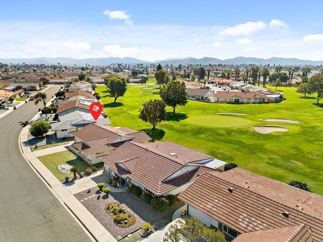 381 Olympia Way, Hemet, CA 92543