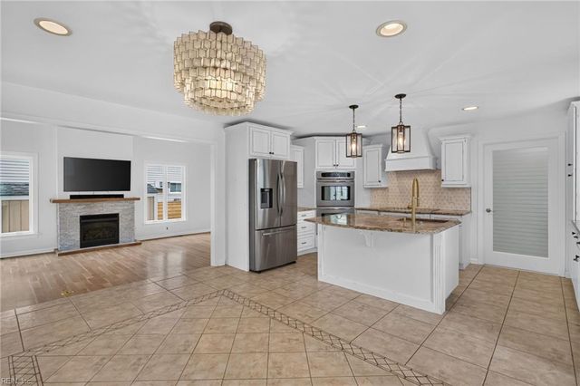 414 Pinewood DR, Virginia Beach, VA 23451