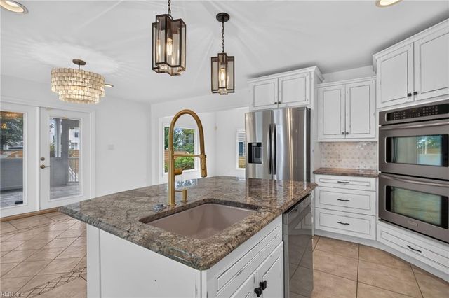 414 Pinewood DR, Virginia Beach, VA 23451