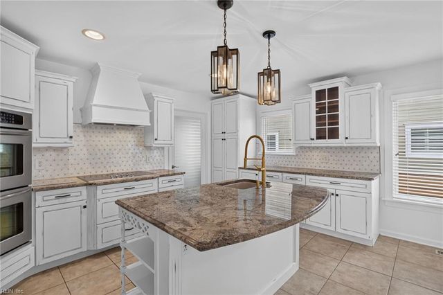 414 Pinewood DR, Virginia Beach, VA 23451