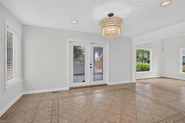 414 Pinewood DR, Virginia Beach, VA 23451