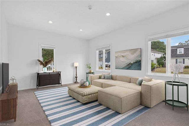 414 Pinewood DR, Virginia Beach, VA 23451