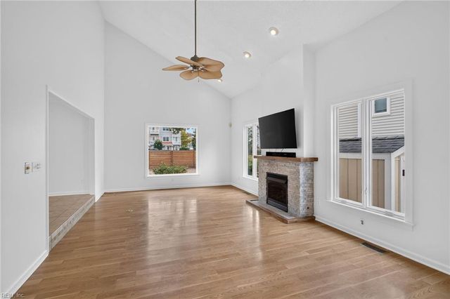 414 Pinewood DR, Virginia Beach, VA 23451