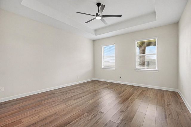 13718 Gaff Rig Drive, Texas City, TX 77539