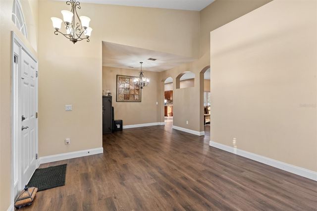 11012 OYSTER BAY CIRCLE, New Port Richey, FL 34654