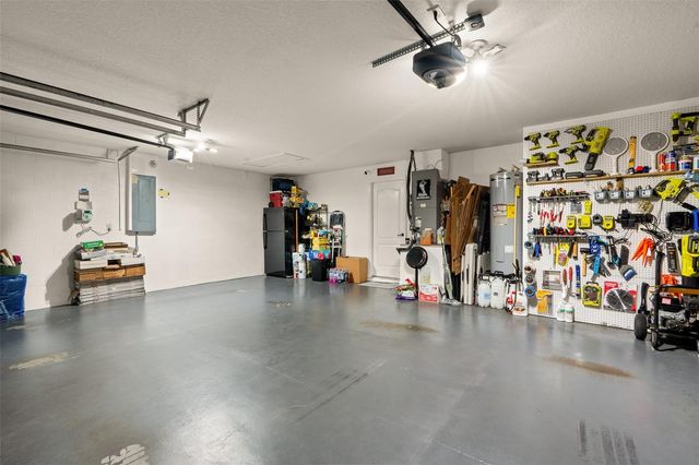 11012 OYSTER BAY CIRCLE, New Port Richey, FL 34654