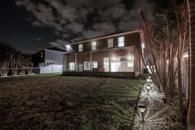 11012 OYSTER BAY CIRCLE, New Port Richey, FL 34654