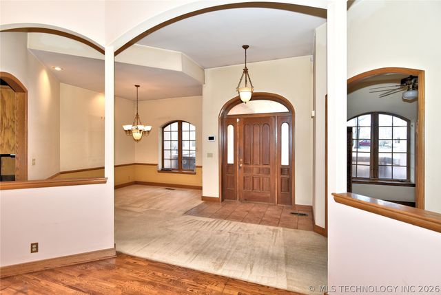 9311 E 16th Street, Tulsa, OK 74112