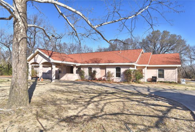 9311 E 16th Street, Tulsa, OK 74112