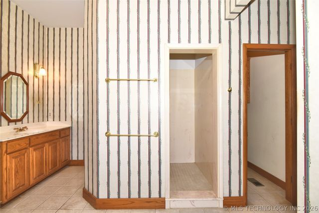 9311 E 16th Street, Tulsa, OK 74112