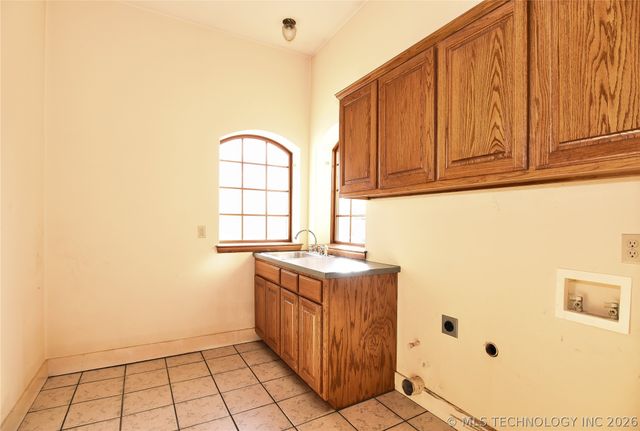 9311 E 16th Street, Tulsa, OK 74112