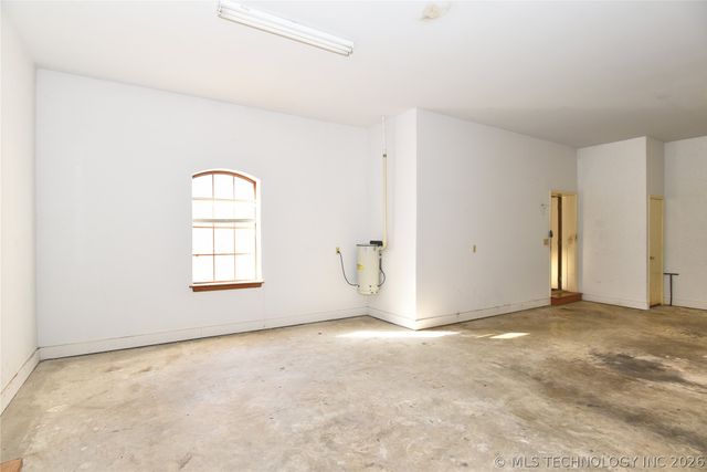 9311 E 16th Street, Tulsa, OK 74112