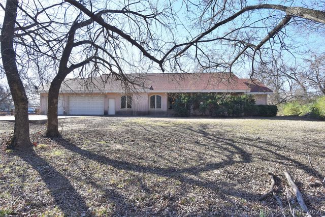 9311 E 16th Street, Tulsa, OK 74112