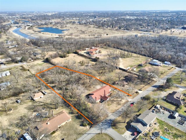 9311 E 16th Street, Tulsa, OK 74112