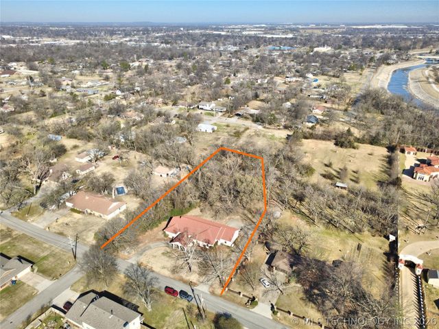 9311 E 16th Street, Tulsa, OK 74112