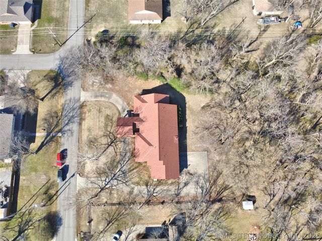 9311 E 16th Street, Tulsa, OK 74112