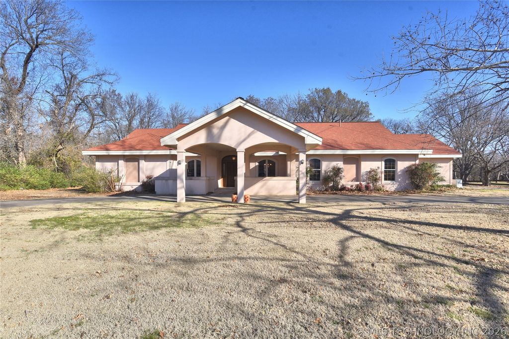 9311 E 16th Street, Tulsa, OK 74112