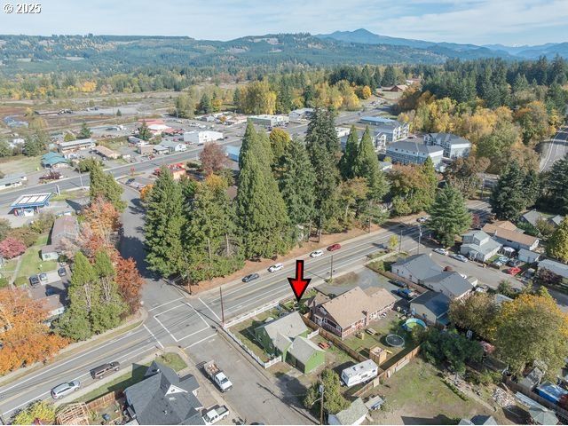 2303 LONG St, Sweet Home, OR 97386