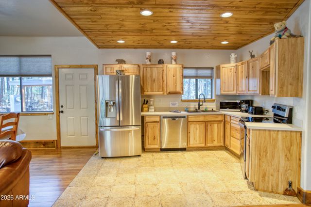 1442 Winter Pine Lane, Lakeside, AZ 85929