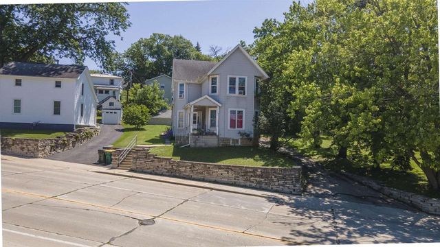 309 W FOND DU LAC STREET, Ripon, WI 54971
