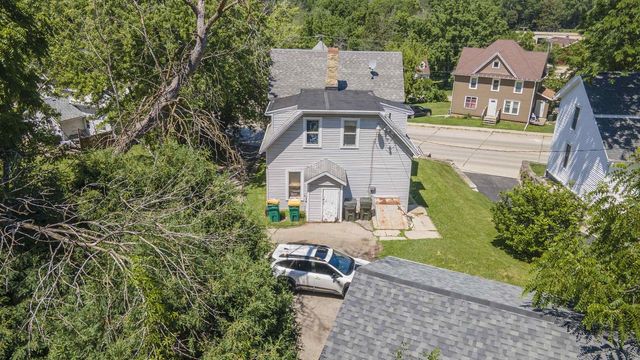 309 W FOND DU LAC STREET, Ripon, WI 54971