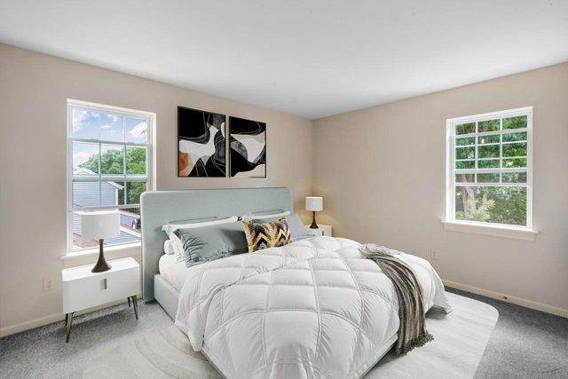 951 River Park DRIVE, Waukesha, WI 53189