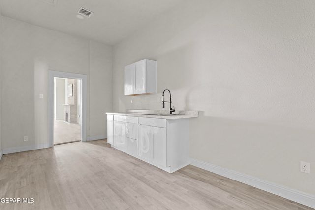 1209 WYOMING Avenue, El Paso, TX 79902