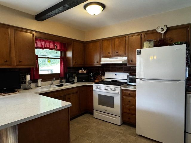 891 Chapel Drive, Milton, WI 53563