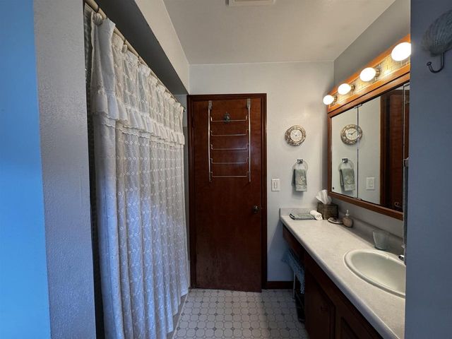 891 Chapel Drive, Milton, WI 53563
