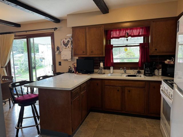 891 Chapel Drive, Milton, WI 53563