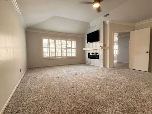 1901 Potomac Drive C, Houston, TX 77057