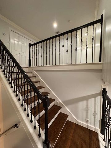 1901 Potomac Drive C, Houston, TX 77057