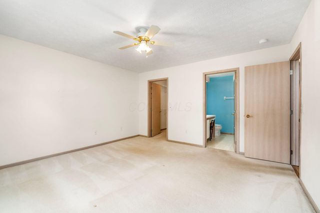 5568 Meadowood Lane, Westerville, OH 43082